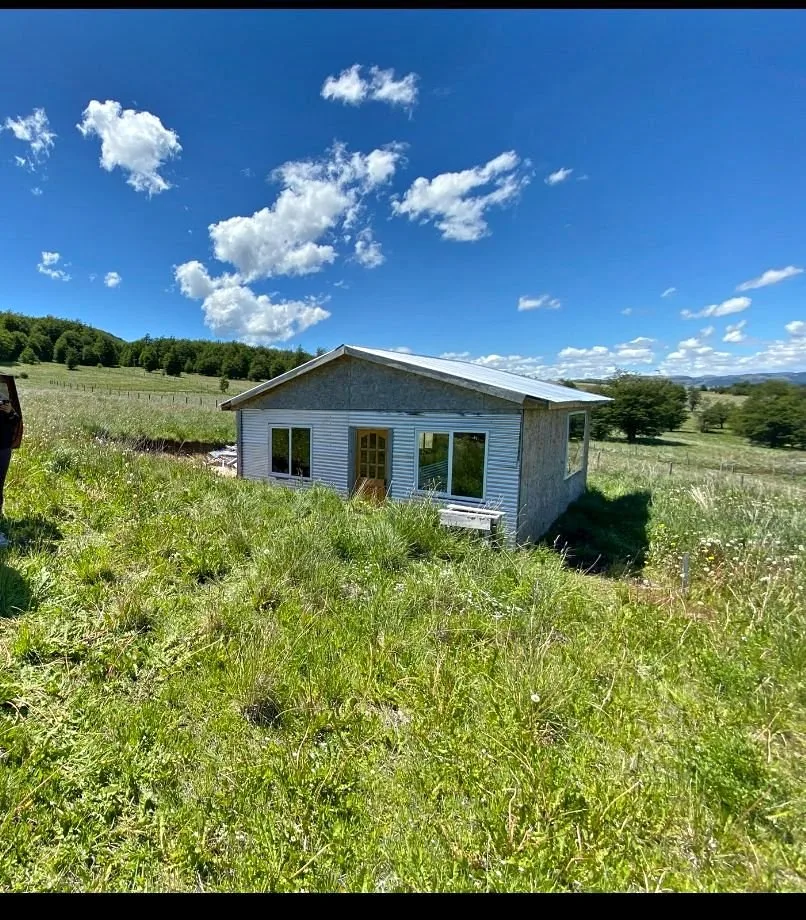 Exterior view of a rural half-hectare plot in El Fraile, Coyhaique
