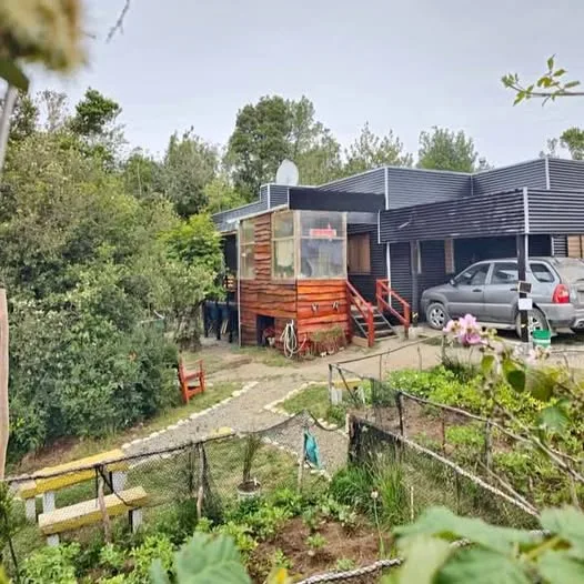 Exterior view of a furnished house for sale in Cochrane, Patagonia