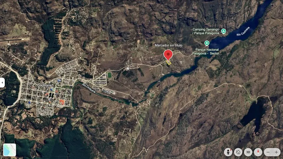 Aerial view of 0.5 hectare parcel near Cochrane River and Tamango Park