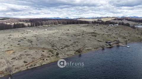 Exterior view of a parcel with lake view in Coyhaique