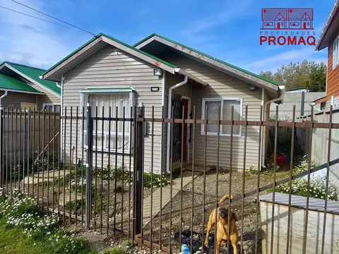 Front facade of the 18 m2 property from the street
