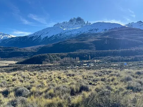 Potential building site with mountain views